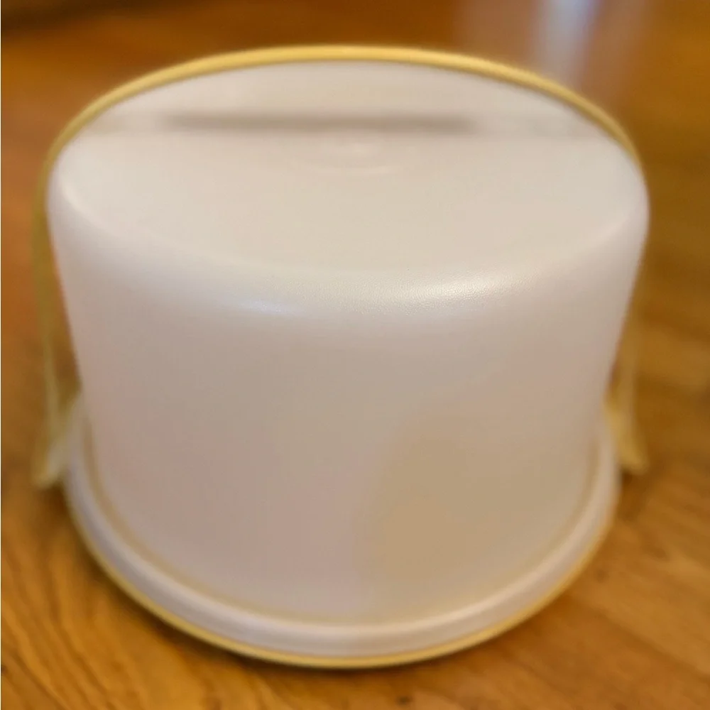 Vintage Tupperware cake carrier Storage Bucket